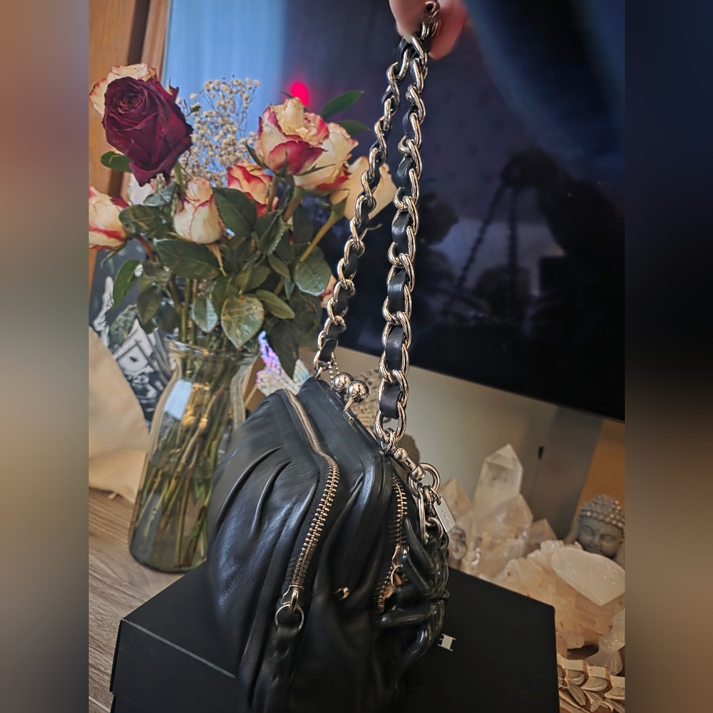 Coach Parker Kisslock Black Leather Chain Shoulder Bag With Coach Spider Charm - Picture 3 of 11